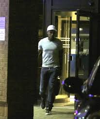 Former manchester united club captain antonio valencia has announced his retirement from antonio valencia celebrates with the fa cup after manchester united's victory over crystal palace in. Nurse Bedded By Manchester United Love Rat Antonio Valencia Says She Has Done Wife A Favour By Exposing Him