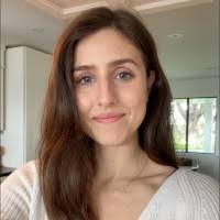 Emily Witter's Instagram, Twitter & Facebook