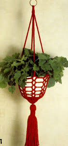 Today i am going to show you how to crochet a planter that can be a cover or a hanger for your plant pots. Crochet Plant Hanger Pattern Purple Kitty