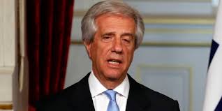 Uruguayan President Tabaré Vázquez saves choking girl
