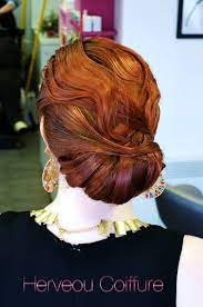 Chignon Realise Au Salon Herveou Coiffure A Brest Coiffure Chignon Maquillages
