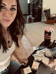 Happy hump day! I am getting ready for the day and sneaking In a rapid day  time show with some new americana pieces, prolly live at 12pm est. Then  live sale tonight