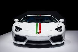 Lamborghini Ad Personam Debuts Patriotic Aventador Nazionale In Beijing Carscoops Lamborghini Aventador Lp700 4 Lamborghini Aventador Lamborghini Aventador Lp700
