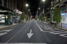 El toque de queda es la prohibición o restricción, establecida por instituciones gubernamentales, de la libertad de circulación por las calles de una ciudad . Estos Son Los Nuevos Municipios De Alicante Con Toque De Queda Alicanteplaza