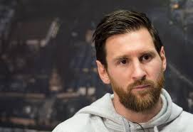 Lamine Yamal could take Barcelona's number 10 next season. There are people  within Barça who want to give the number 10 to some player, they think they  could benefit economically for that.