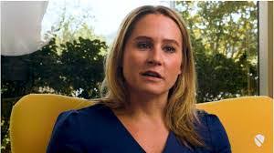 Diana Claycomb's Instagram, Twitter & Facebook