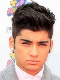 If you go to a barber or hair stylist then you need to get a haircut which is best suited to your face. Male Hairstyles For Big Heads Perfect Styles For Men Hairstyles Out Part 3
