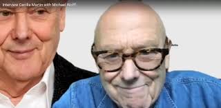 7.5 minutes Hot Desk