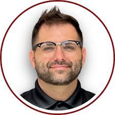 Ismael Lemus's Instagram, Twitter & Facebook