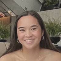 Emma Crouch's Instagram, Twitter & Facebook