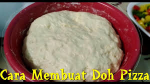 Pizza merupakan makanan yang tetap eksis hingga saat ini. Cara Membuat Doh Pizza Mudah Dan Simple Part 1 Youtube