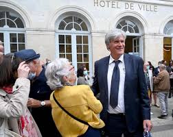 Lors de ce scrutin, 73. Video Municipales Au Mans Premiere Reaction De Stephane Le Foll Apres Son Election Le Mans Maville Com