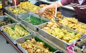 Saung berkah ialah salah satu resto di cibinong bogor yang sesuai untuk nongkrong. 10 Tempat Makan Keluarga Di Bandung Yang Enak