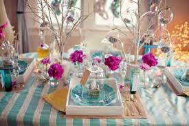 Girls night in dinner party table. 45 Amazing Christmas Table Decorations Digsdigs