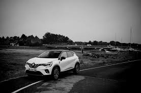 Edc = efficient dual clutch (de la famille des boîtes dct pour dual clutch transmission, renault a donc choisi un nom très proche). L Autre Finistere En Renault Captur Tce 155 Edc Kambouis Blog Auto Lifestyle