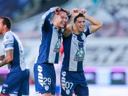 Follow victor davila stats (appearances, goals, cards) and livescore, results and statistics from. Victor Davila Vuela En Globo Y Llega A Leon El Sol De Leon Noticias Locales Policiacas Sobre Mexico Guanajuato Y El Mundo