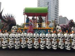 Although marked throughout latin america, dia de los muertos is most strongly associated with mexico, where the tradition originated. Cdmx Celebrara El Dia De Muertos 2020 De Manera Virtual Capital La Jornada