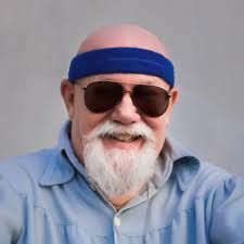 Dennis Parnell en Apple Music