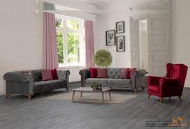 Modern ev dekorasyonu uygulamalarını hedefleyen evlerde en popüler dekorasyonlar içinde gri koltuk takımı önemli bir yere sahip. Soru 78 Antrasit Bordo Koltuk Takimi Ile Uyumlu Duvar Rengi Perde Hali Renkleri Dekor Ekrani