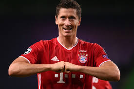 Robert is related to catherine lewandowski and ligia m kowalski. Robert Lewandowski Closes In On Cristiano Ronaldo S Champions League Record As Bayern Munich Striker Equals Gerd Muller S Legendary Haul