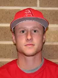 Baseball Avoids Sweep With 7-3 Win At Mount Olive