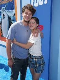 A post shared by haley lu richardson (@haleyluhoo) on sep 19, 2017 at 11:29am pdt five feet apart hits theaters march 13. Haley Lu Richardson Updates ×'×˜×•×•×™×˜×¨ Haley Lu Richardson And Her Fiance Brett Dier At The Smallfoot Premiere September 22 2018 Pics Https T Co Wmrjndpr77 Haleylurichardson Brettdier Https T Co Idlqdy0pso