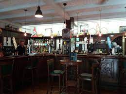 Réservez gratuitement au restaurant le grand grill basque, confirmation immédiate de votre réservation avec thefork. Le Bar Basque Version Ete 2017 Une Nouvelle Pompe A Biere 6 Becs Superbe Deco Sympa Plus Bild Von Le Bar Basque Saint Jean De Luz St Jean De Luz Tripadvisor