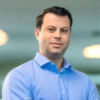 Dana Deardorff's Instagram, Twitter & Facebook