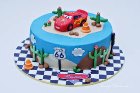 Jennys Backwelt Cars Torte Mit Lightning Mcqueen Kinder Geburtstag Torte Auto Torte Torte Kindergeburtstag