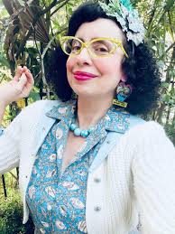 The #atlantatimetravelers held our annual holiday get-together at "Maya  SpeakTiki" above Agave Bandido in Dunwoody. Many thanks to Tara  @cherriteacup for the suggestion and the reservation! I'm wearing 60s  vintage dress (Sears