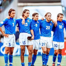 Italienische nationalmannschaft, cesare prandelli, antonio cassano, gianluigi buffon. Ja So Waren Wir Mal Italienische Nationalmannschaft Facebook