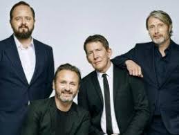 Vinterberg groeide zelf op in een commune en levert met kollektivet zijn meest persoonlijke film af. Kollektivet Danish Film Institute