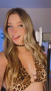 TW Pornstars - TheNicoleT. Twitter. ASMR time 👀. 6:55 AM - 10 Mar 2022