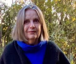 Amy Ettinger's Instagram, Twitter & Facebook