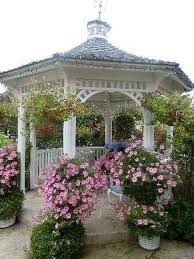 49 Extraordinary Garden Decoration Ideas That You Can Make Yourself In 2020 Garden Gazebo Luxury Garden Gazebo