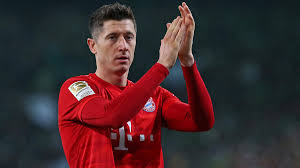 Lewandowski muskeln danke an unsere. Fc Bayern Robert Lewandowski Erklart Seinen Comeback Plan Eurosport