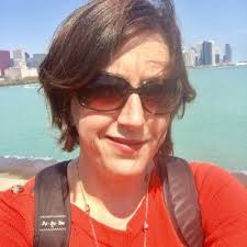 Shannon Lightner's Instagram, Twitter & Facebook