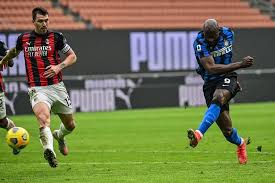 Milan skriniar intercepted luis alberto's pass but looped it over daniele padelli, who fell over him, and de vrij was penalised for a push on immobile, who slotted home the resulting penalty. Daftar Top Skor Liga Italia Lukaku Ungguli Ronaldo Jauhi Ibrahimovic Halaman All Kompas Com