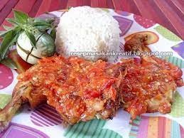 Resep Ayam Penyet Sederhana Gurih Pedas Meresap Resep Ayam Ide Makanan Resep Masakan Indonesia