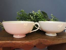 Pair Classic Cream Vintage Soup Dessert Bowls Two Handled Soup Bowls Soup Bowl With Handle Vintage In 2020 Soup Bowls With Handles Handmade Wooden Bowls Dessert Bowls