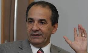 Pastor Silas Malafaia diz estar com tucano 'desde criancinha'