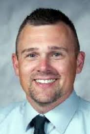 Poll: Trump leads, but lagging previous runs