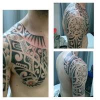 I'd probably put it on the small of my back*. Alien Tattoo Studio Av De Andalucia 12