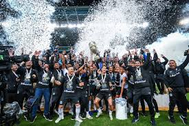 Grêmio empata com inter na arena e fatura o tetra do gauchão. Gremio Vence Classico Gre Nal E E Tetracampeao Gaucho