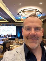 Craig Campeau's Instagram, Twitter & Facebook