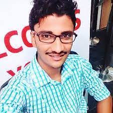 Sami Grimes's Instagram, Twitter & Facebook