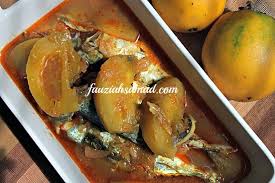 Lumur ikan dgn garam dan tepung jagung seckupnya 3. Asam Tumis Ikan Dengan Terung Dayak