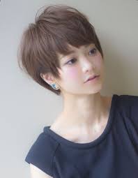 小顔になれる美人ショート tu 366 ヘアカタログ 髪型 ヘアスタイル afloat アフロート 表参道 銀座 名古屋の美容室 美容院 ヘアスタイル ショートのヘアスタイル ヘアスタイリング