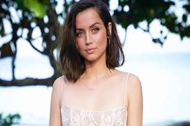 The upcoming action thriller is based on the debut novel by mark greaney.pic.twitter.com/ziv7qlcfp2. Ana De Armas Joins Chris Evans Ryan Gosling For Russo Brothers Spy Thriller The Gray Man Entertainment News Firstpost