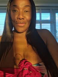 Mature Ebony Natural